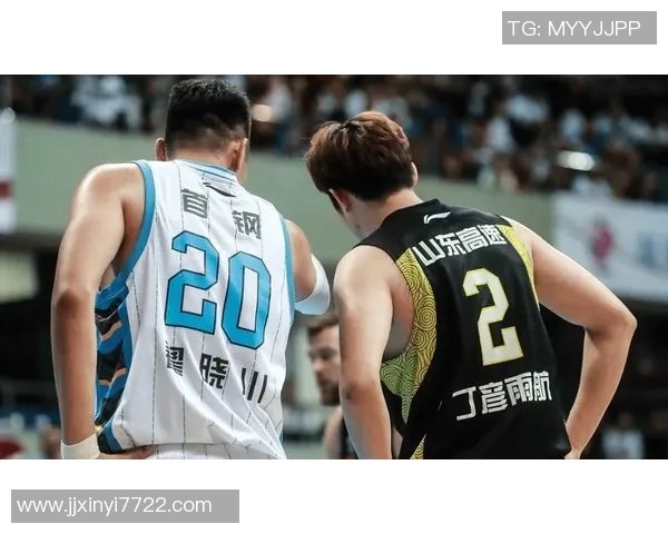 山东与四川的激烈对决1月23日精彩回顾与赛后分析