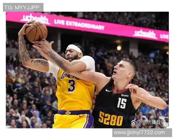 2009年西部决赛首战湖人与掘金的激烈对决回顾